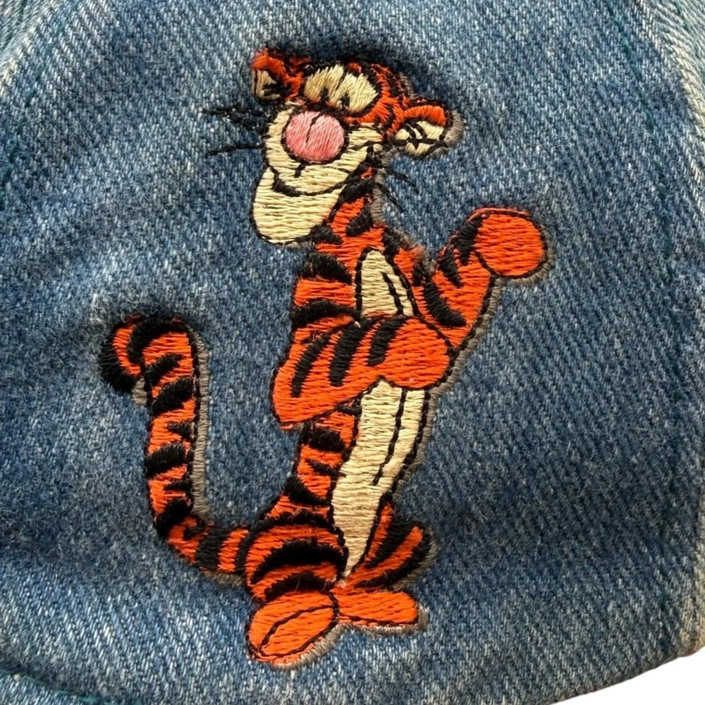 Disney Store Vintage Tigger Denim Snapback Hat Blue Black Made in USA Adult